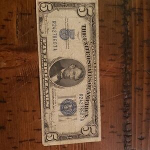1934 D Vintage Collectible Five Dollar Bill